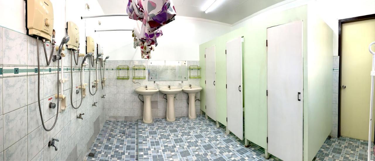 E-Mo Dormitory Cebu Екстер'єр фото